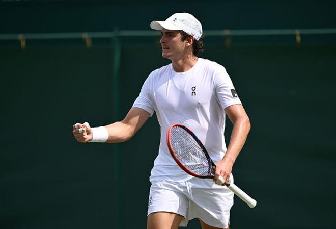 向明确且拒 向明确且拒