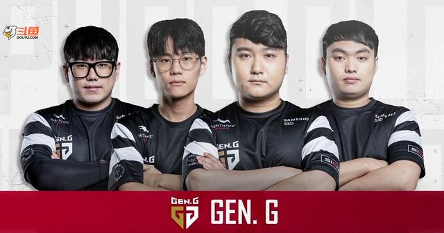 队中立足 队中立足