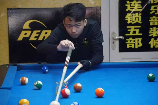 他用行动告 他用行动告