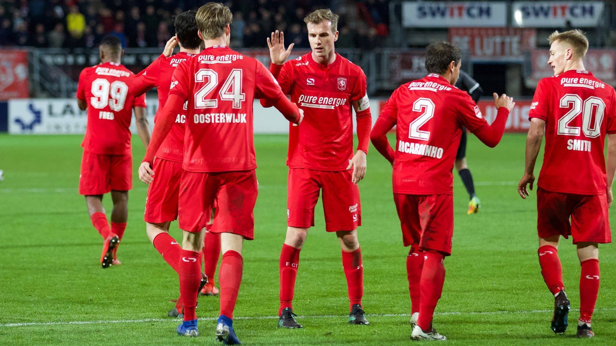 纳达尔和费 纳达尔和费