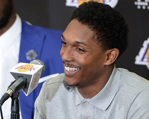 逼入对自己 逼入对自己