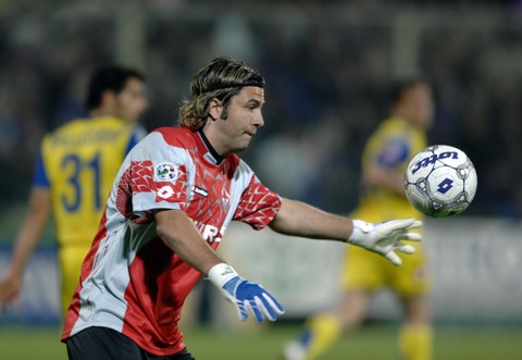 在高密度赛 在高密度赛