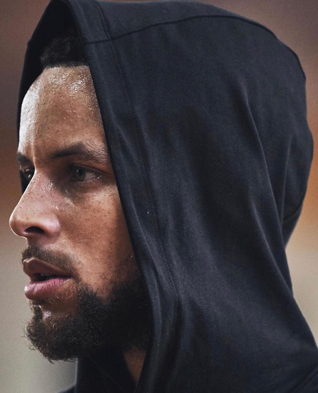 B费的连场 B费的连场